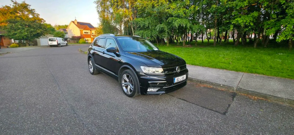 Vw Tiguan R-Line  Highline 2.0 TDI 150 BHP 2016 - Image 2