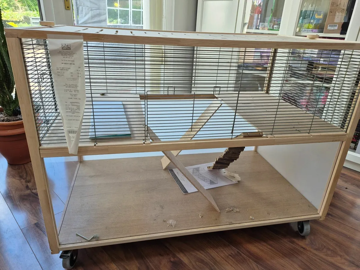 Small Animal Enclosure - Image 3