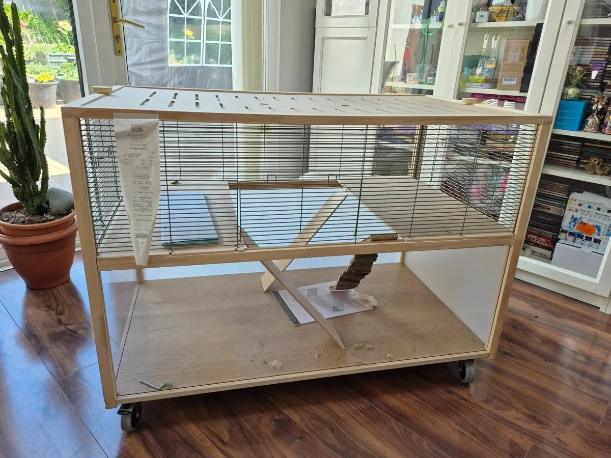 Small Animal Enclosure - Image 4