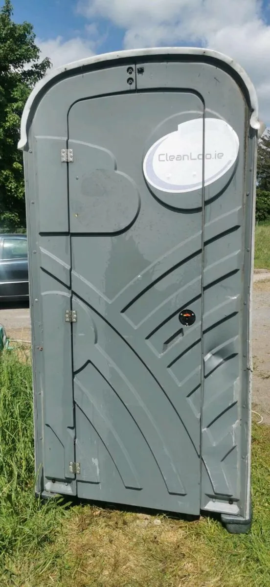 Portable toilet, - Image 1