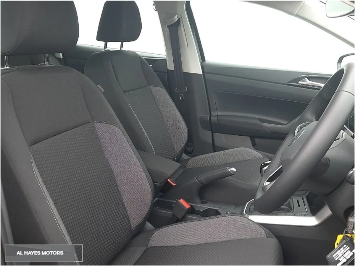 Volkswagen Polo  only 260KMS 1.0 TSI 95bhp Life - Image 4