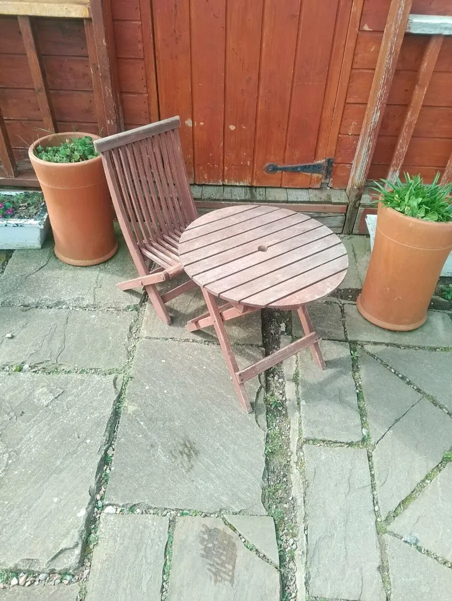 Wooden folding kids table and chair - Image 3
