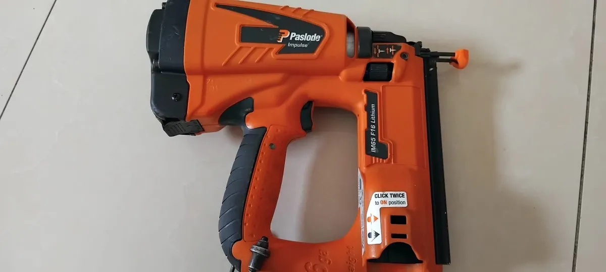 Paslode im65 F16 2nd fix Nail Gun"Fully Serviced" - Image 1