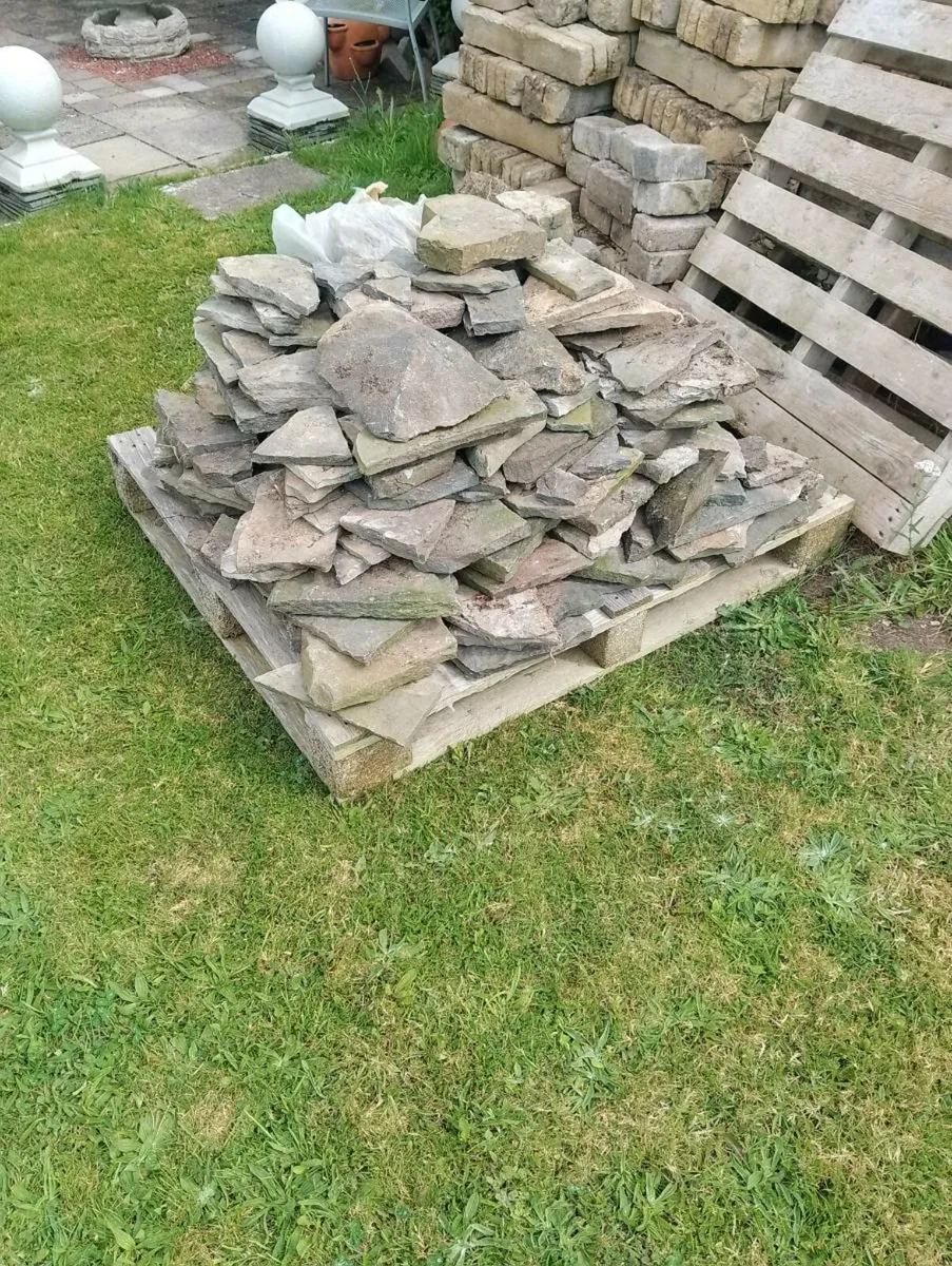 Pallet of slate stone - Image 2