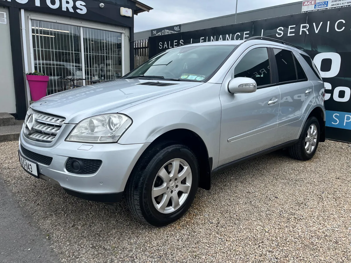 MERCEDES-BENZ ML320 CDI, 2 SEATER COMMERCIAL - Image 3