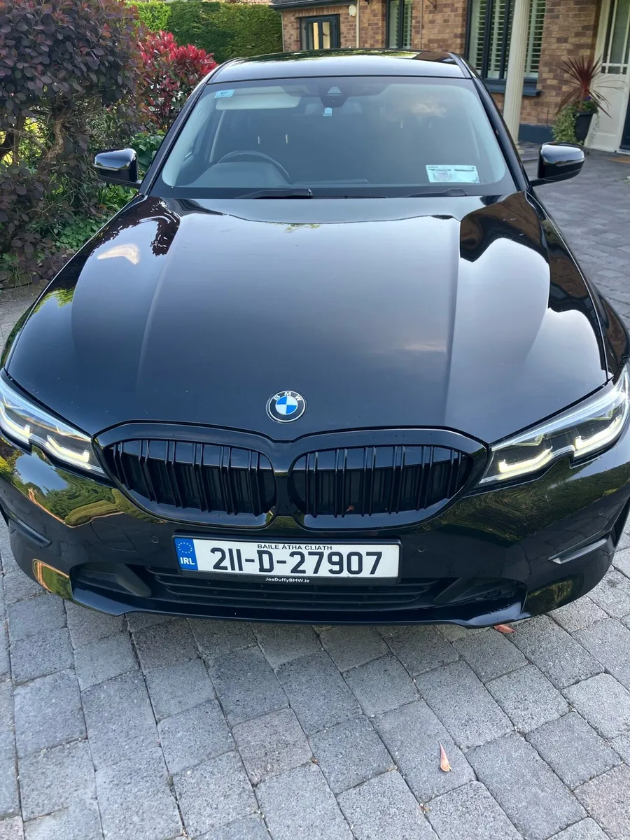 2021 BMW 320d SE 4 door Auto - Image 1