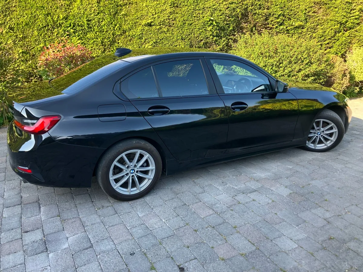 2021 BMW 320d SE 4 door Auto - Image 3