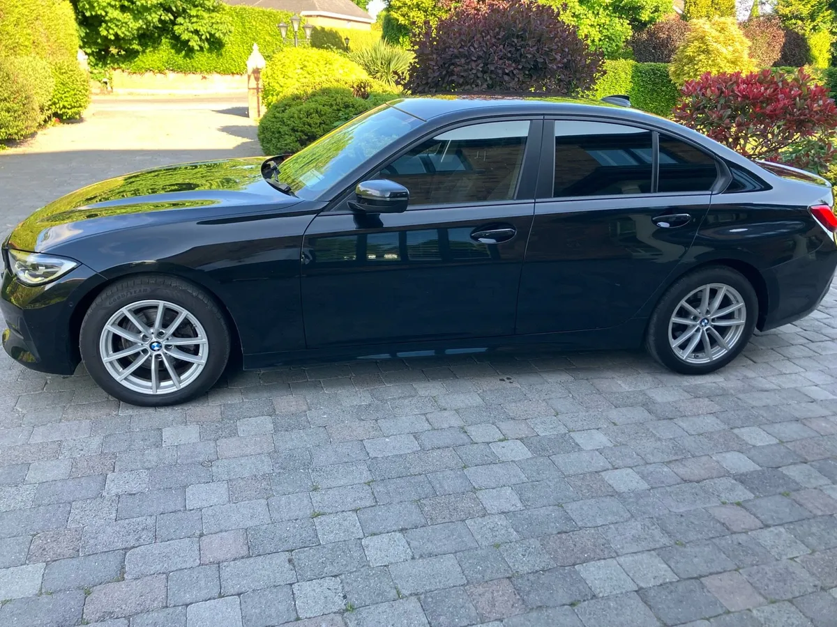 2021 BMW 320d SE 4 door Auto - Image 4