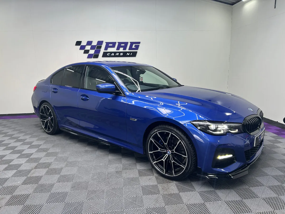 2022 BMW 330E M-SPORT AUTO *M-PERFORMANCE KIT* - Image 3