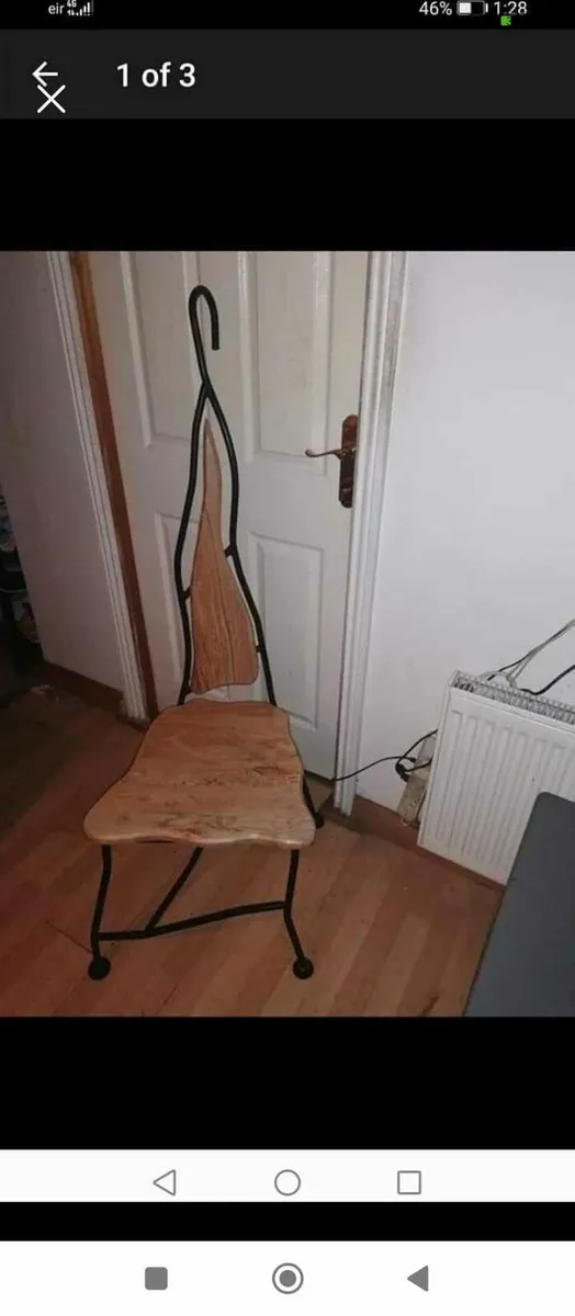 Very different sculpture chair - Image 1