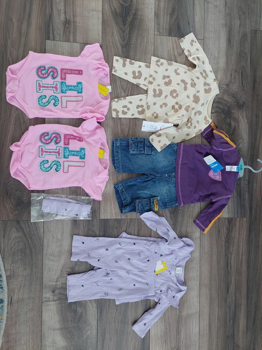 Baby clothes 0-3 months