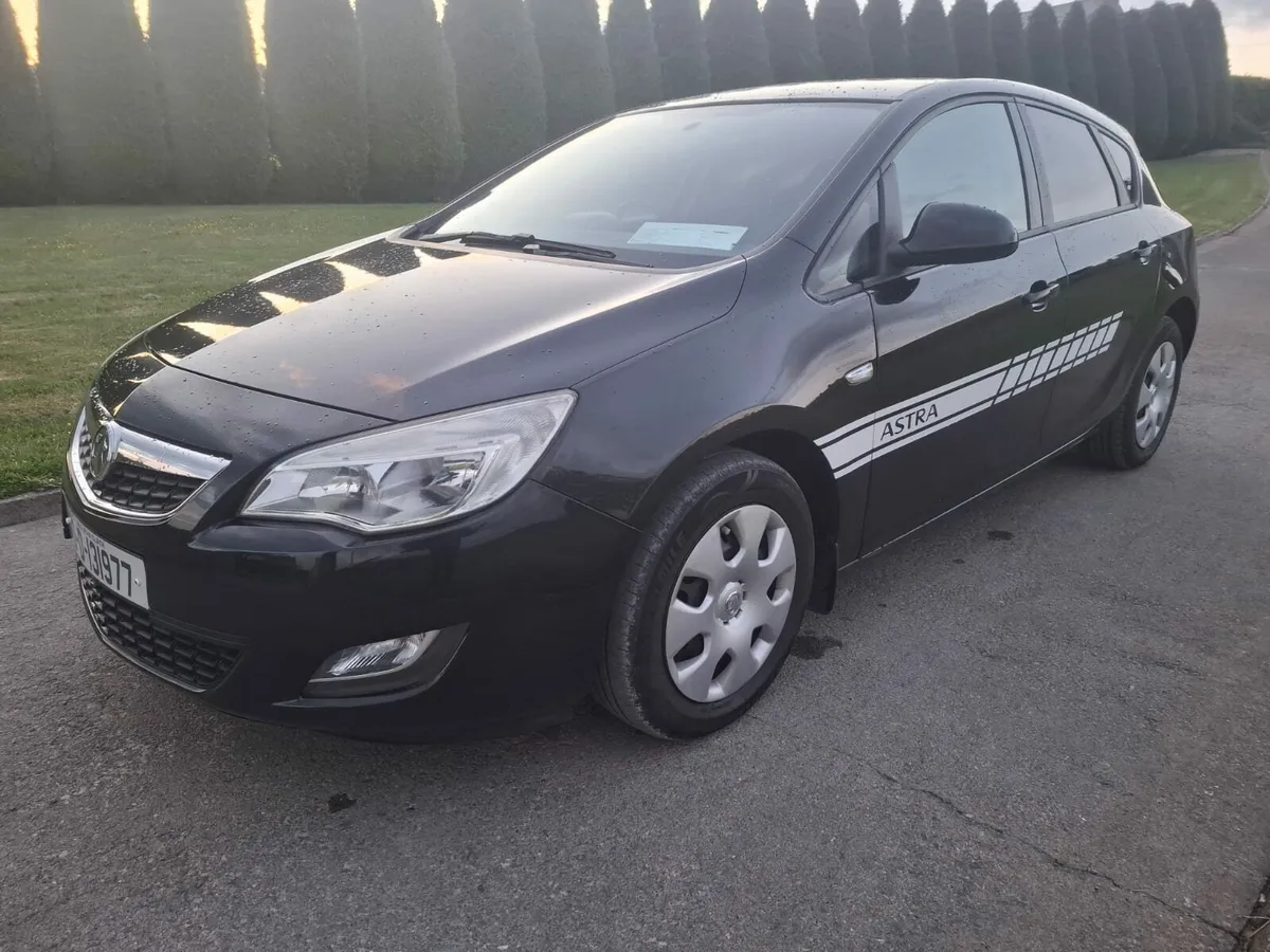 2010 Opel Astra Nct 10 25 Low Miles - Image 2