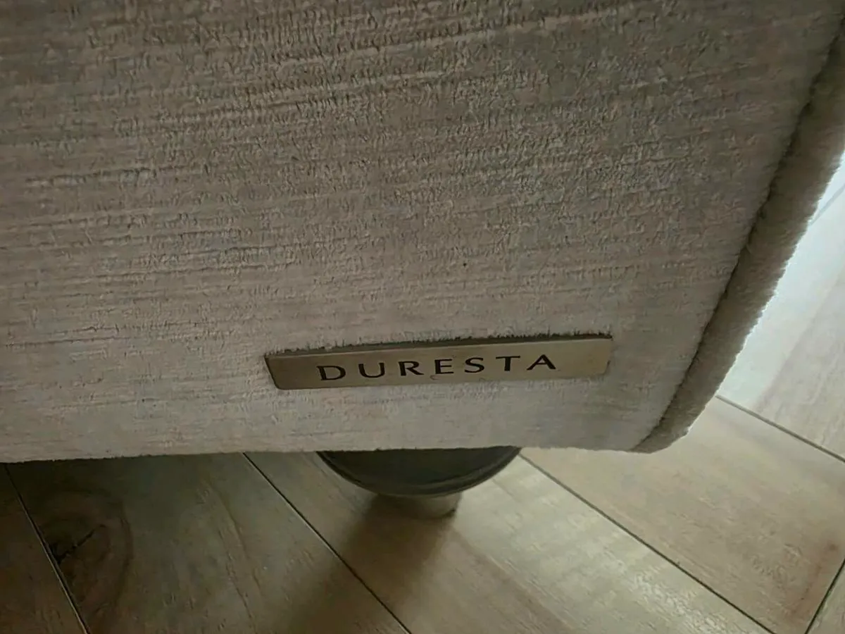 Chair - Image 3