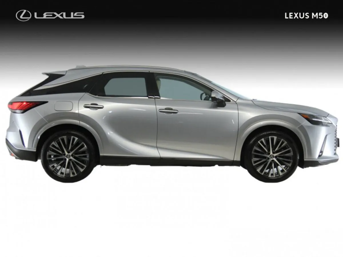 Lexus RX450h Plug-in Hybrid Luxury AWD - Image 4