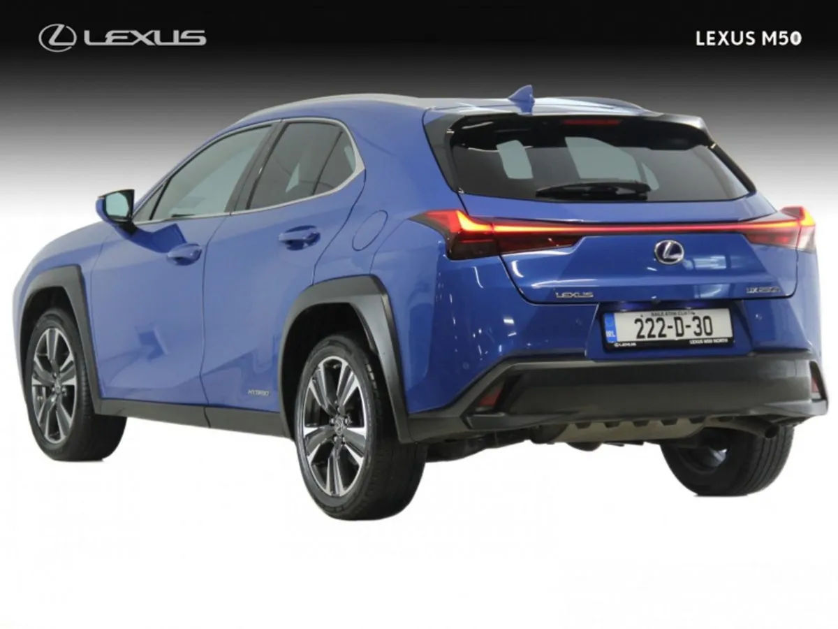 Lexus UX250h Dynamic - Image 3