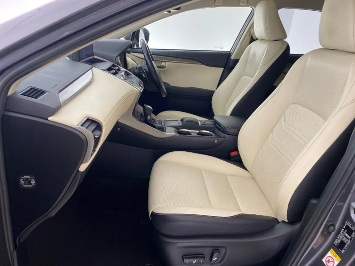 Lexus NX 300h Nx300h Executive - Image 2