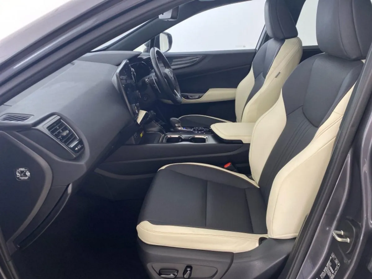 Lexus NX Premium AWD - Image 2