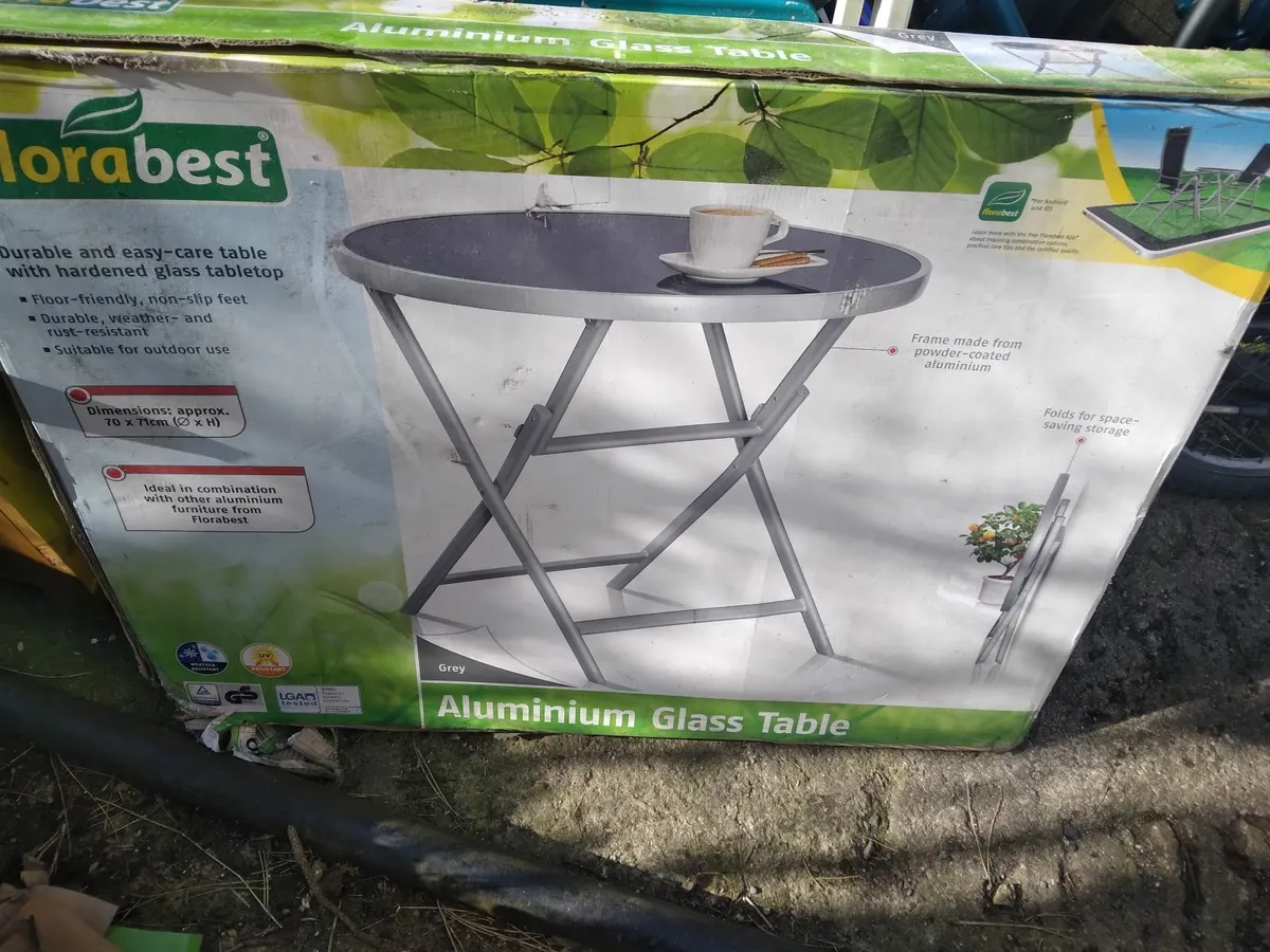 Tables - Image 3