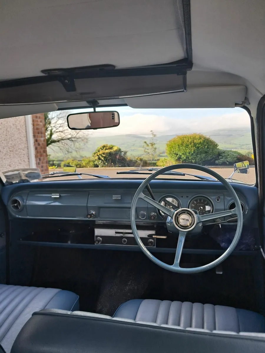 Ford Cortina 1965 - Image 3