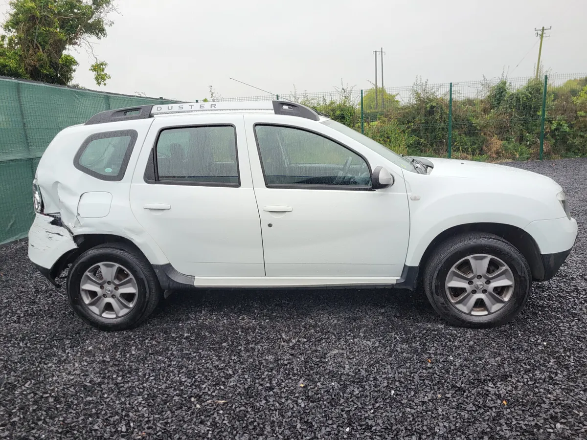 2015 Dacia Duster 4x4 - Image 3