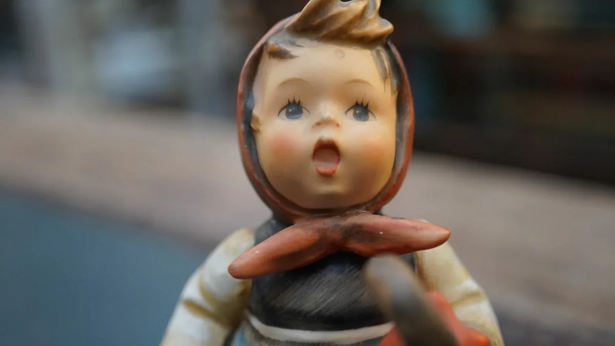 Goebel Hummel Figurine - Visiting an Invalid - Image 2