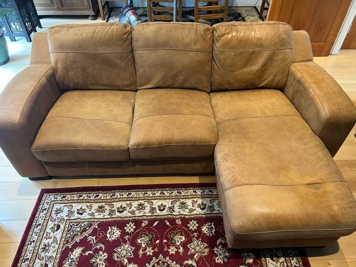 Three seater couch for sale - Image 2