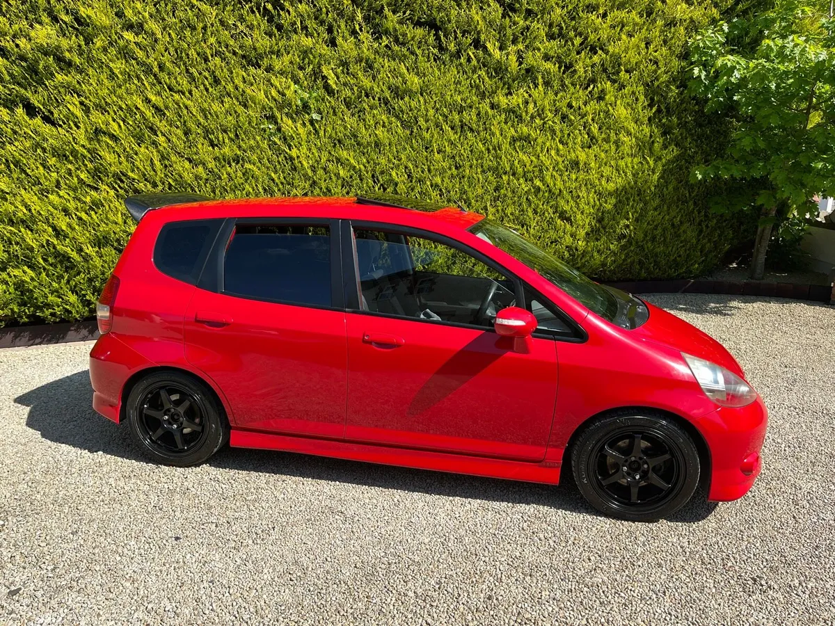 Honda Jazz Fit Sport - Image 2