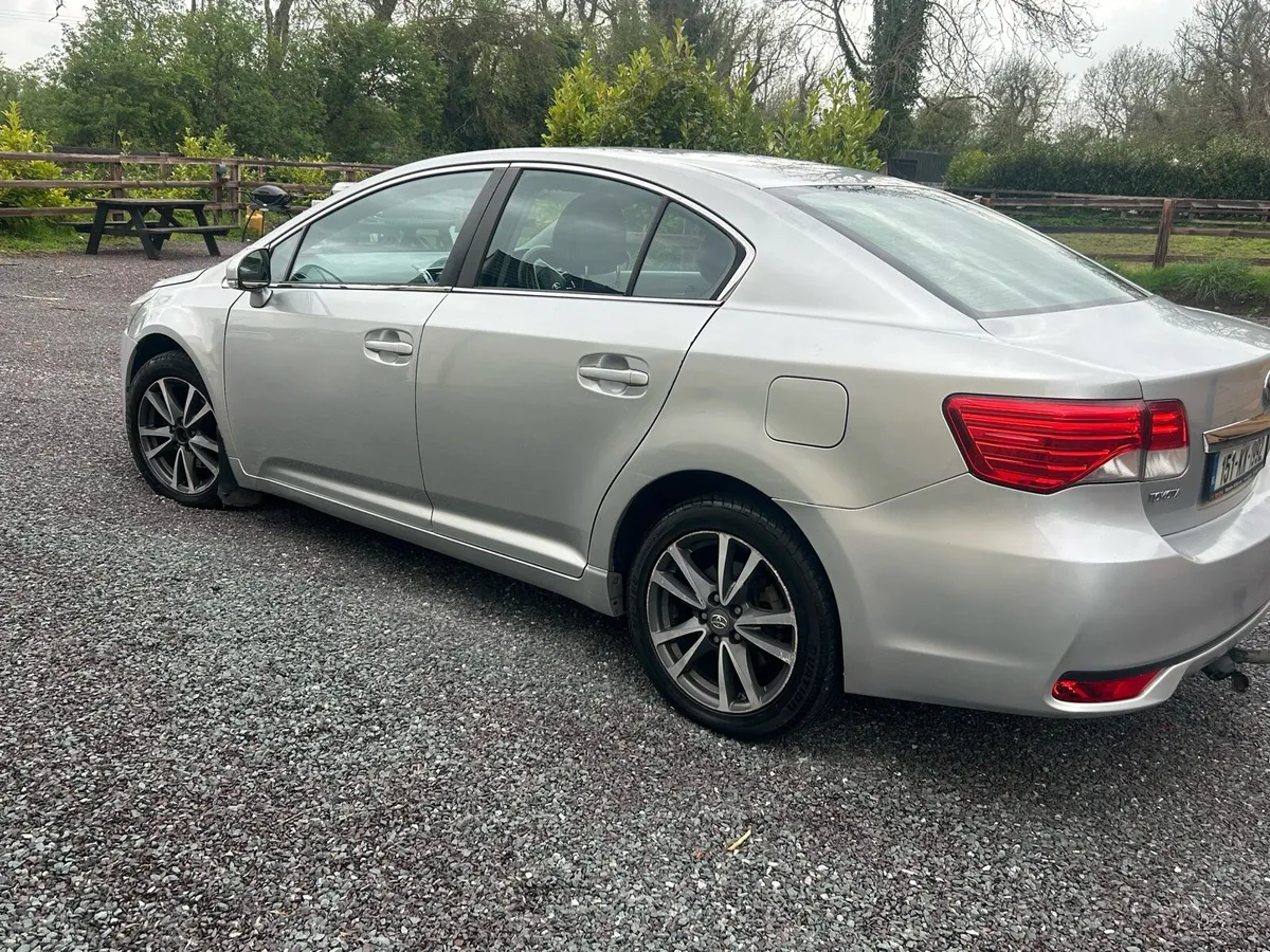 2015 Avensis NCT 2/26 - Image 2