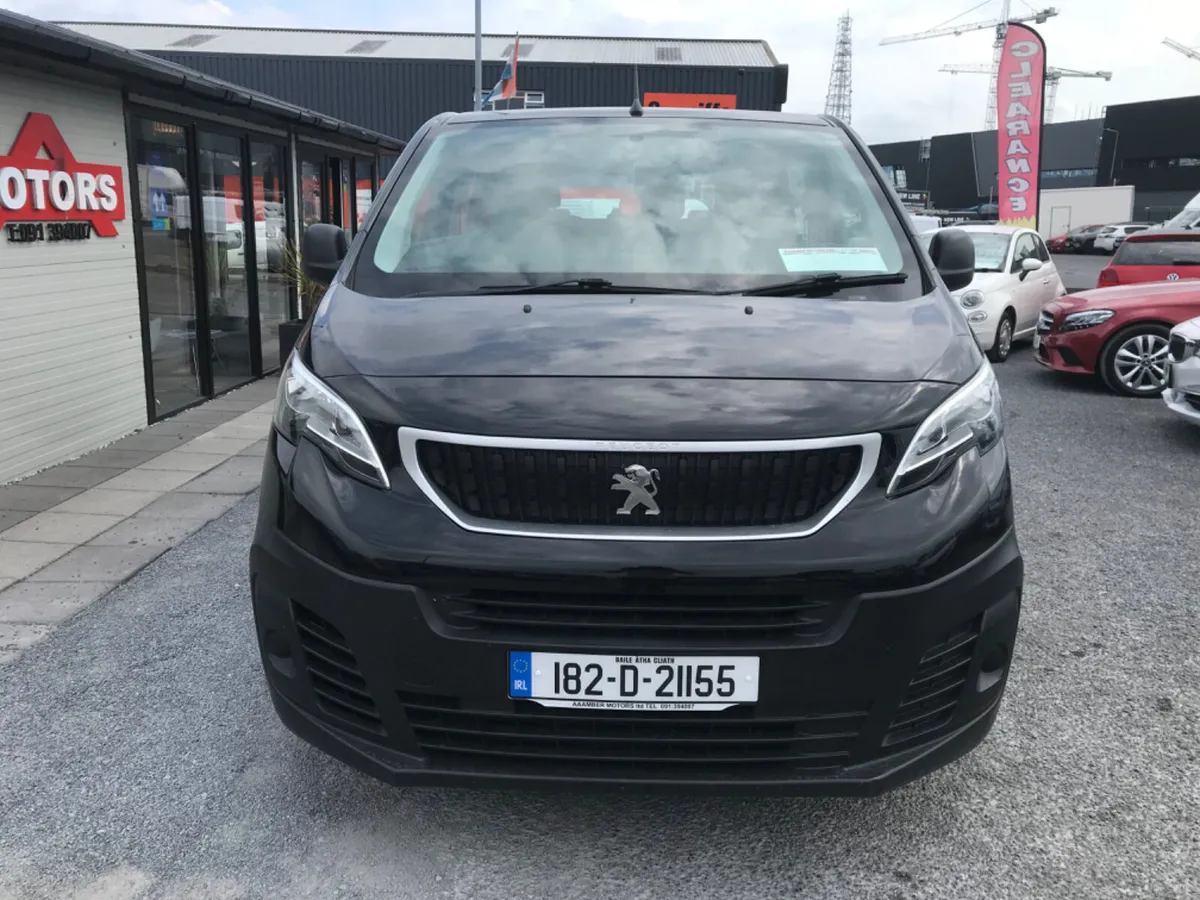 2018 Peugeot Expert 9 Seater - Image 4