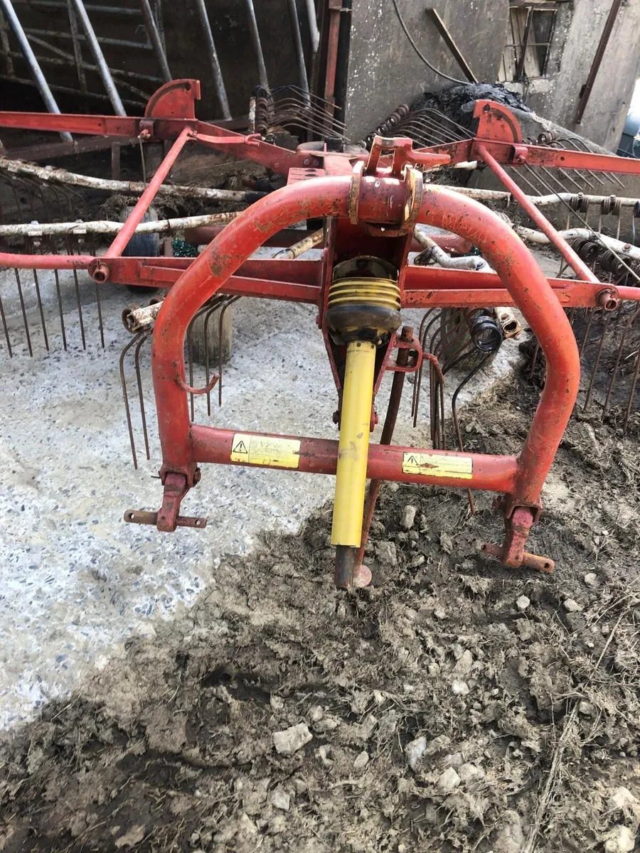 Rake - Image 1