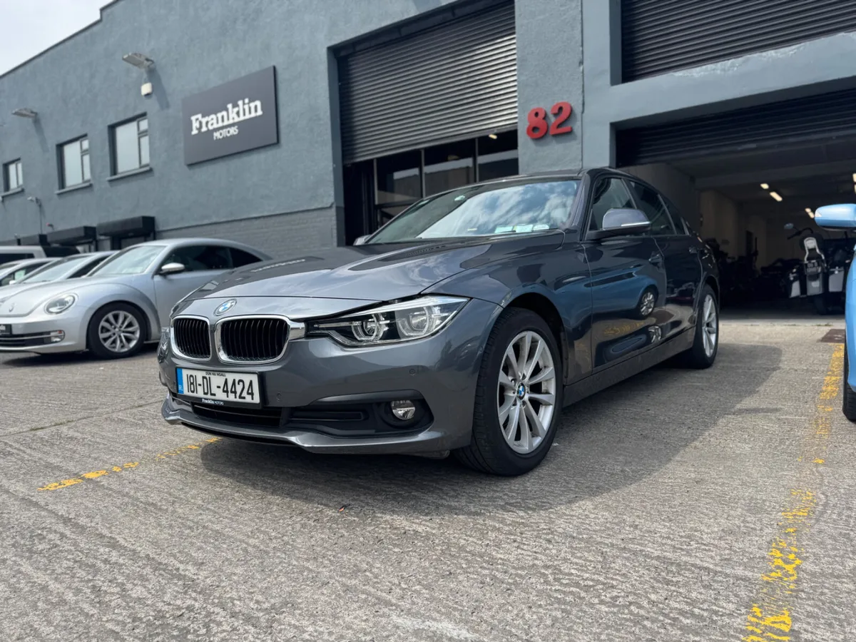 BMW 3-Series 2018 Diesel - Image 2