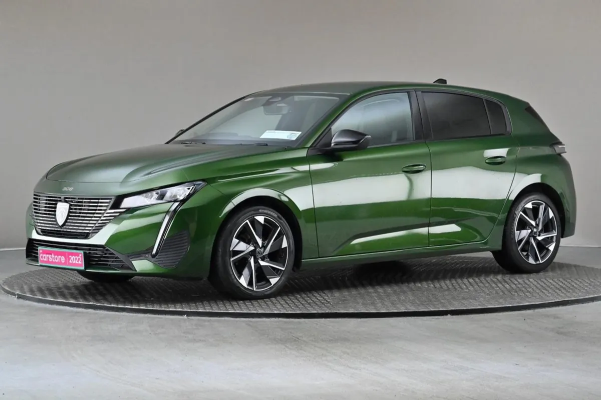Peugeot 308 1.2 Puretechh 130BHP Allure Auto - Image 4