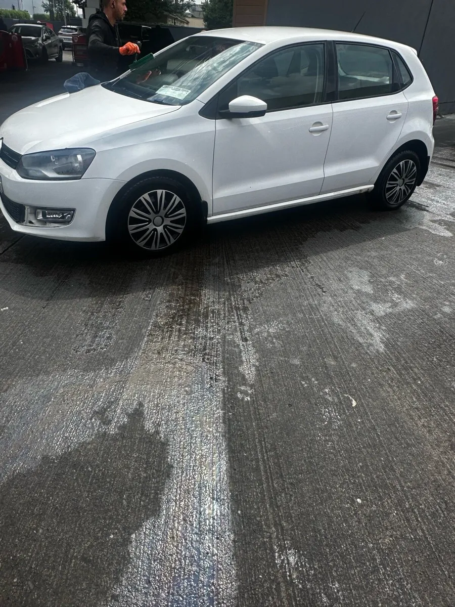 10 VW POLO Diesel - Image 1