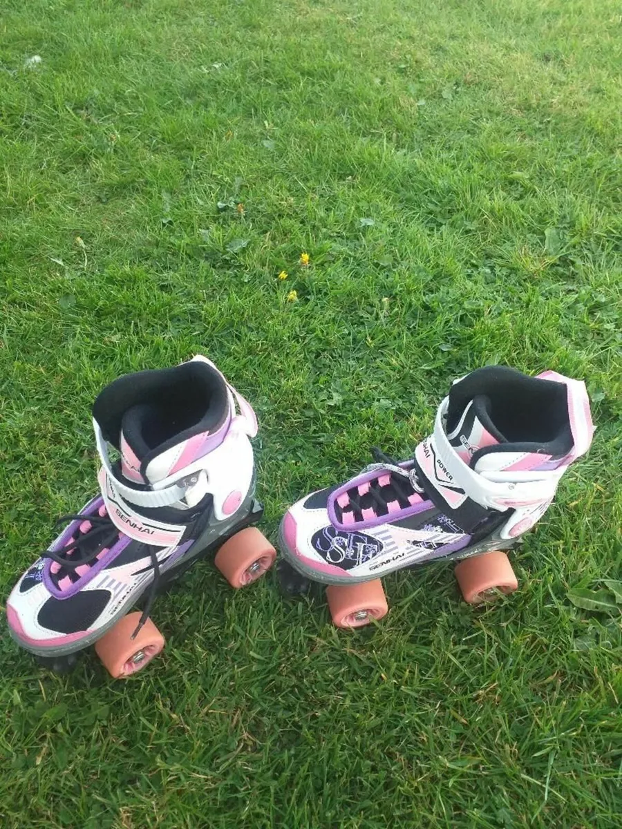 SKATES SIZE 33-36 - Image 3