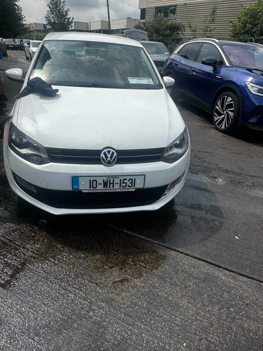 10 VW POLO Diesel - Image 4