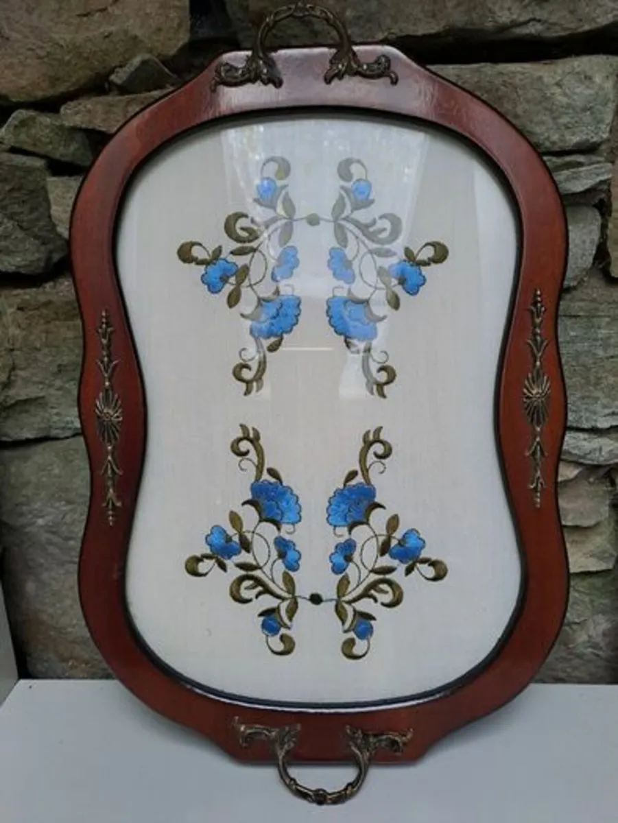 Vintage wooden serving tray - Image 1