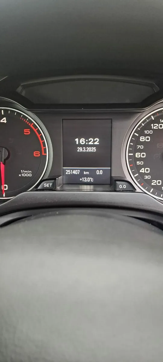 Audi A4 Se - Image 3