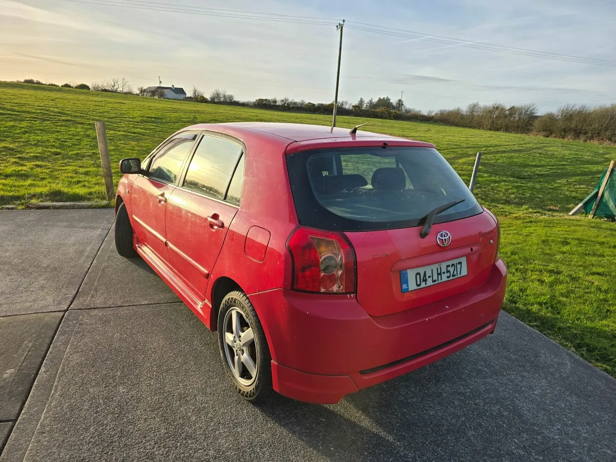 Toyota Corolla 2004 - Image 4