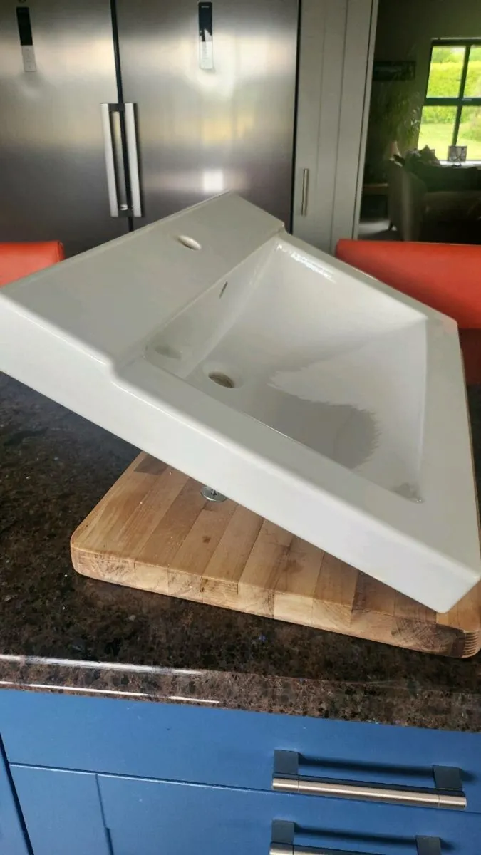 Ikea Ceramic bathroom sink 800mm - Image 2