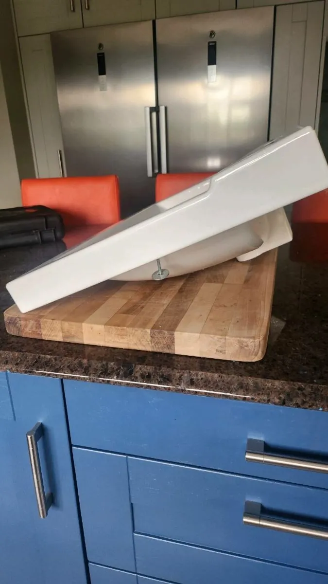 Ikea Ceramic bathroom sink 800mm - Image 3