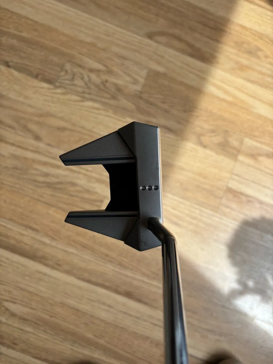 Left Hand Scotty Cameron Phantom 7.5 Putter - Image 3