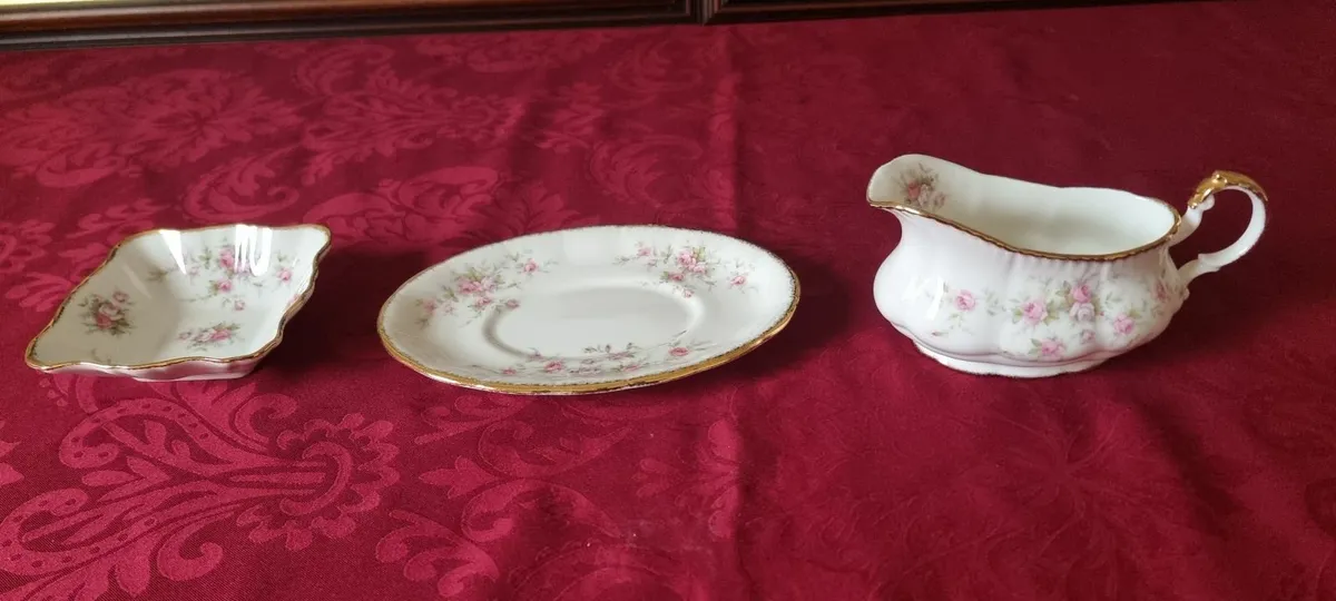 3 Pc. Royal Albert Victoriana Rose Gravy Boat Set - Image 2