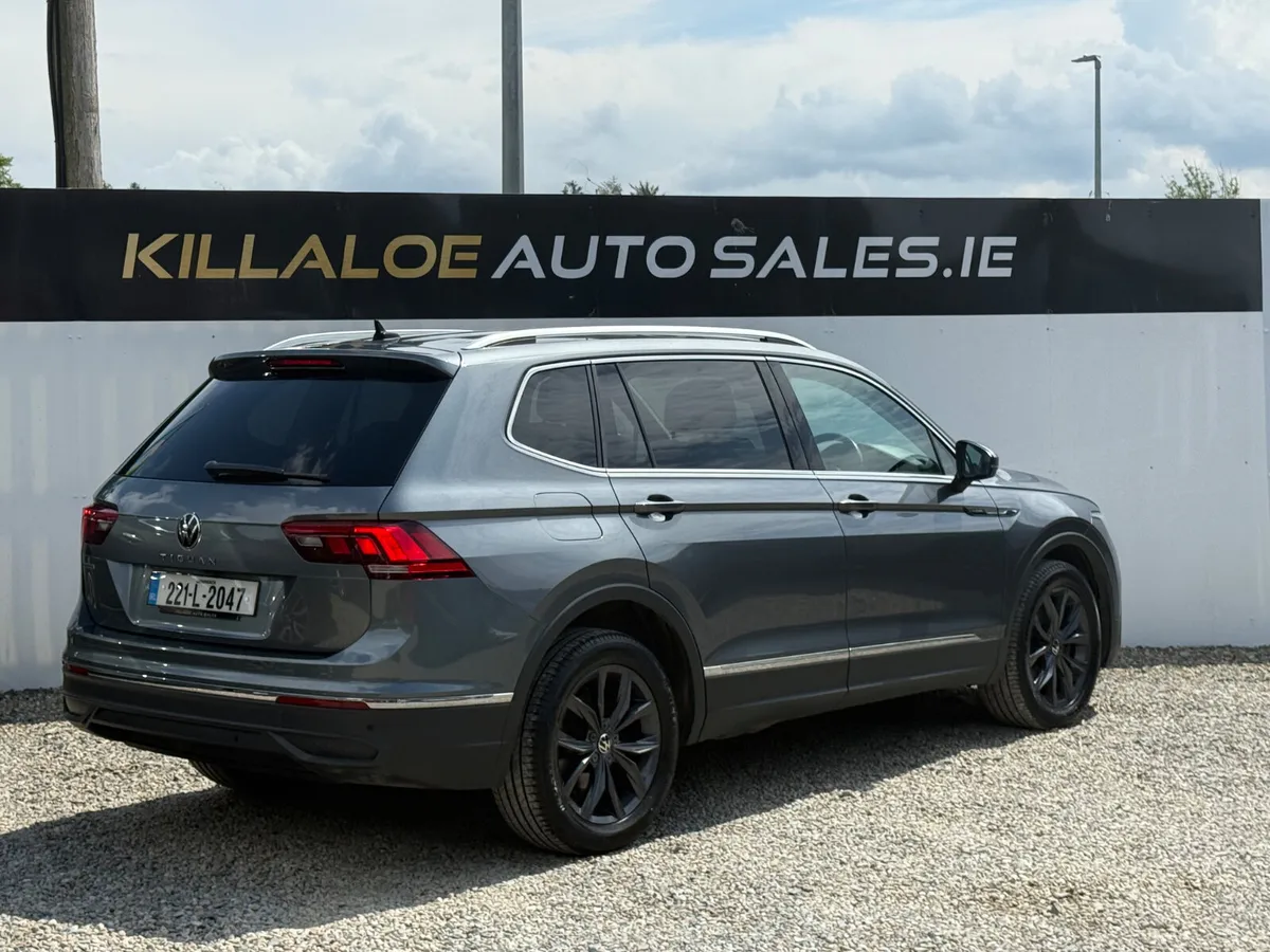 2022 Volkswagen Tiguan Allspace 7 seater Auto DSG - Image 3