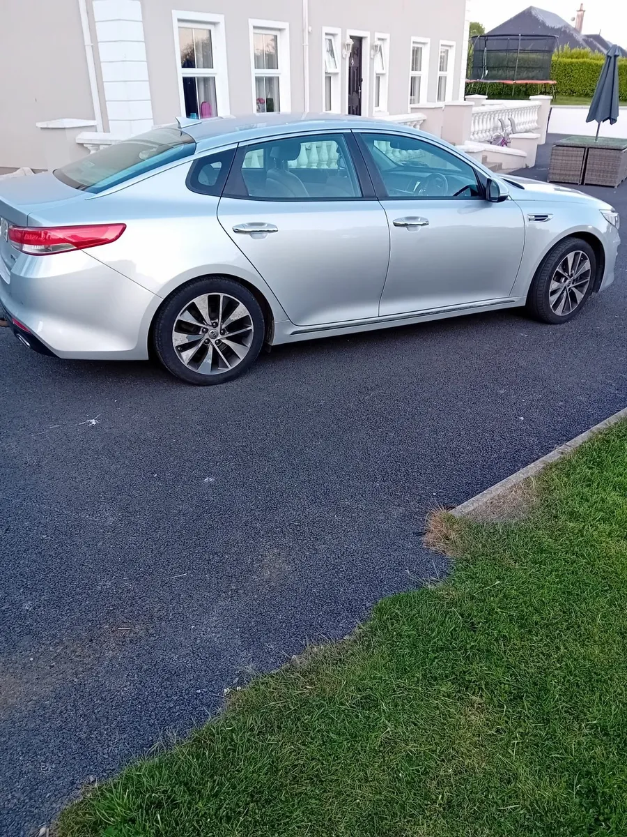 Kia Optima 2018 - Image 4