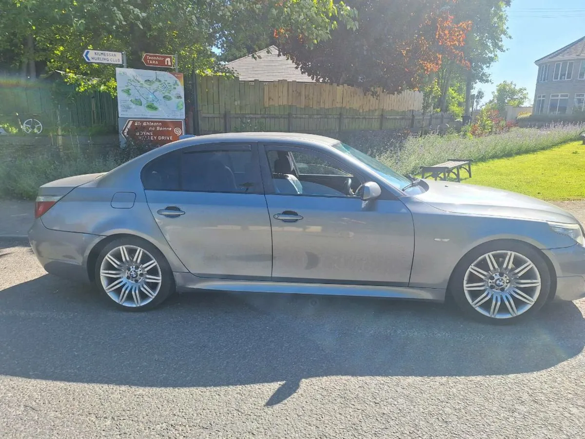 Bmw 520d m sport - Image 2
