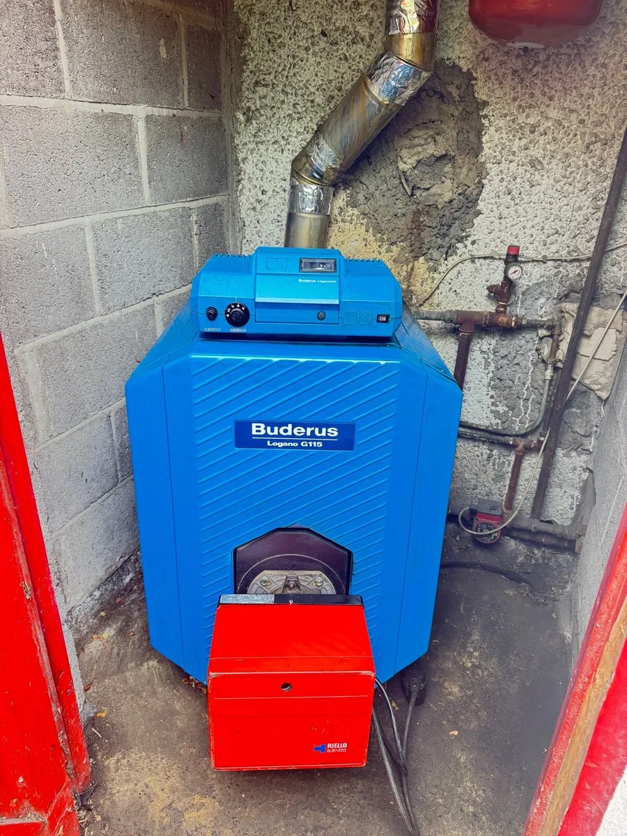 Oil boiler - Image 4