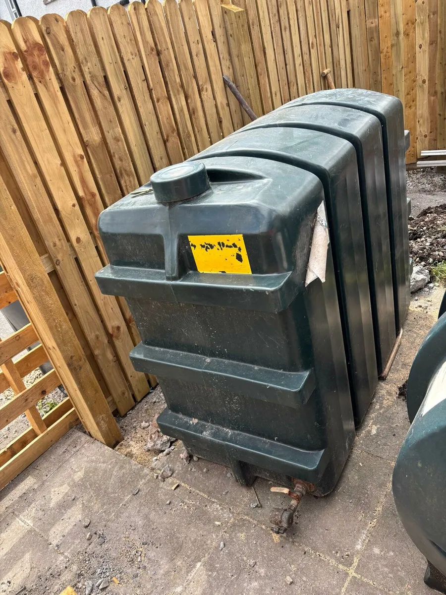 Oil tank for sale - Image 1