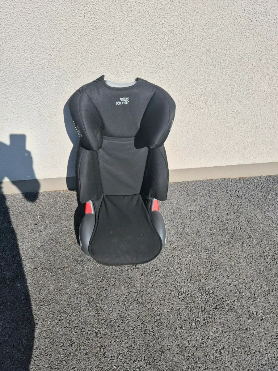 Childrens Car seats - Image 1