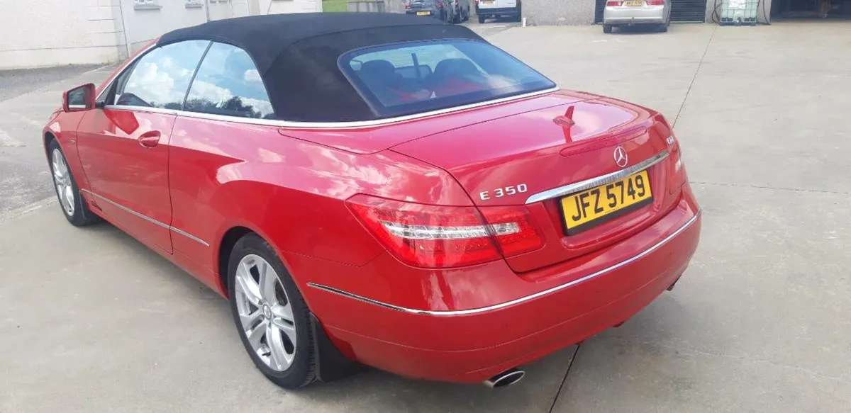 2012 Mercedes benz E350 convertible - Image 2