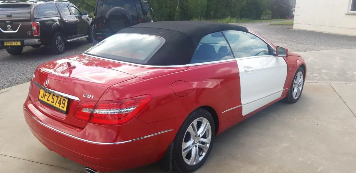 2012 Mercedes benz E350 convertible - Image 3